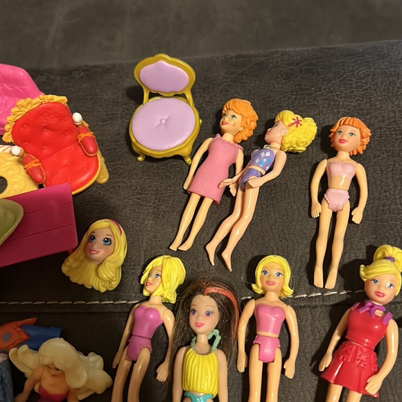Polly Pocket dolls and more! - Picture 7 of 10